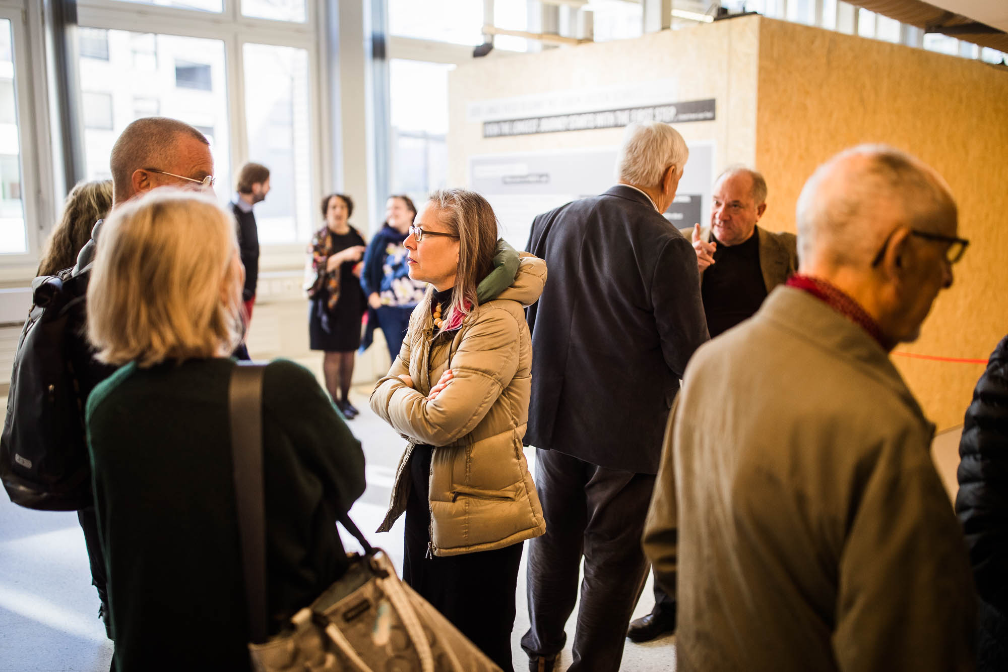 Export x3 1DX23063 Business 2020 Opening MOBI